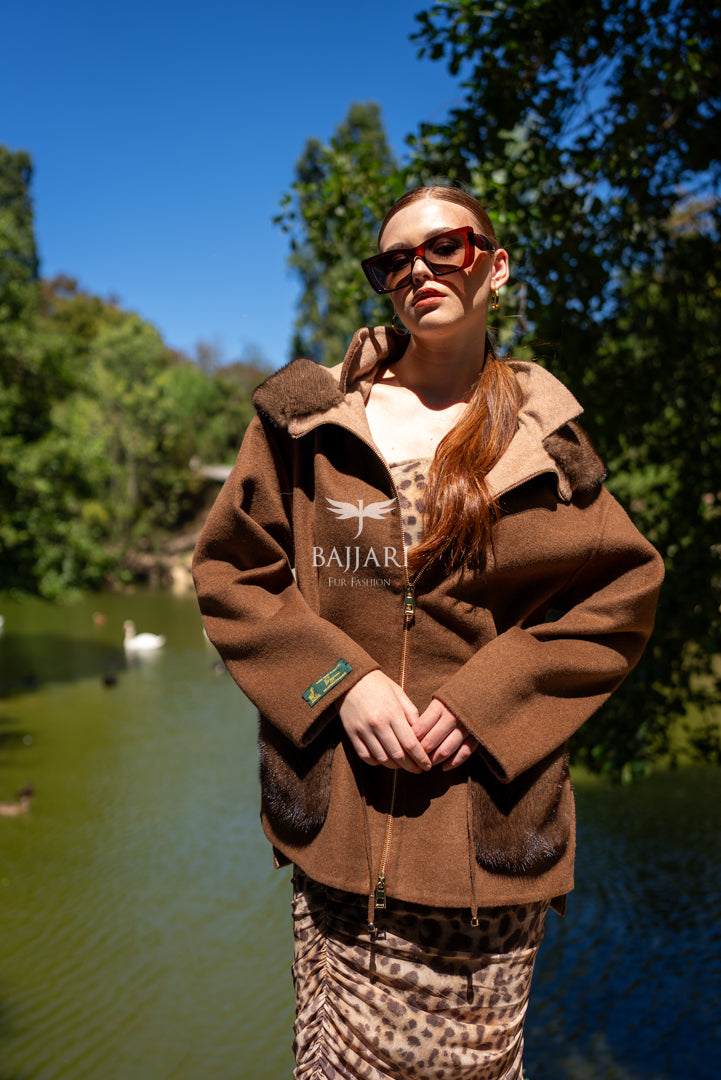 Special Design Coat with Alpaca Lama Fabric and Mink Fur Details   -9317-