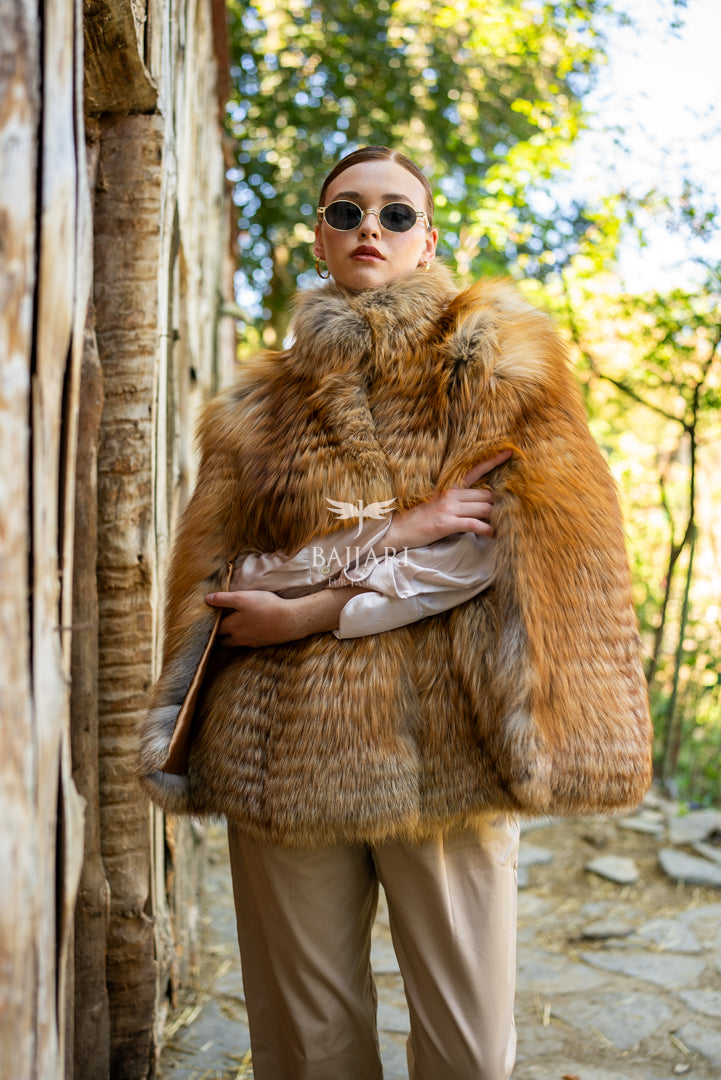 Elegant Women's Golden Fox Fur Coat with Doll Collar -1996-