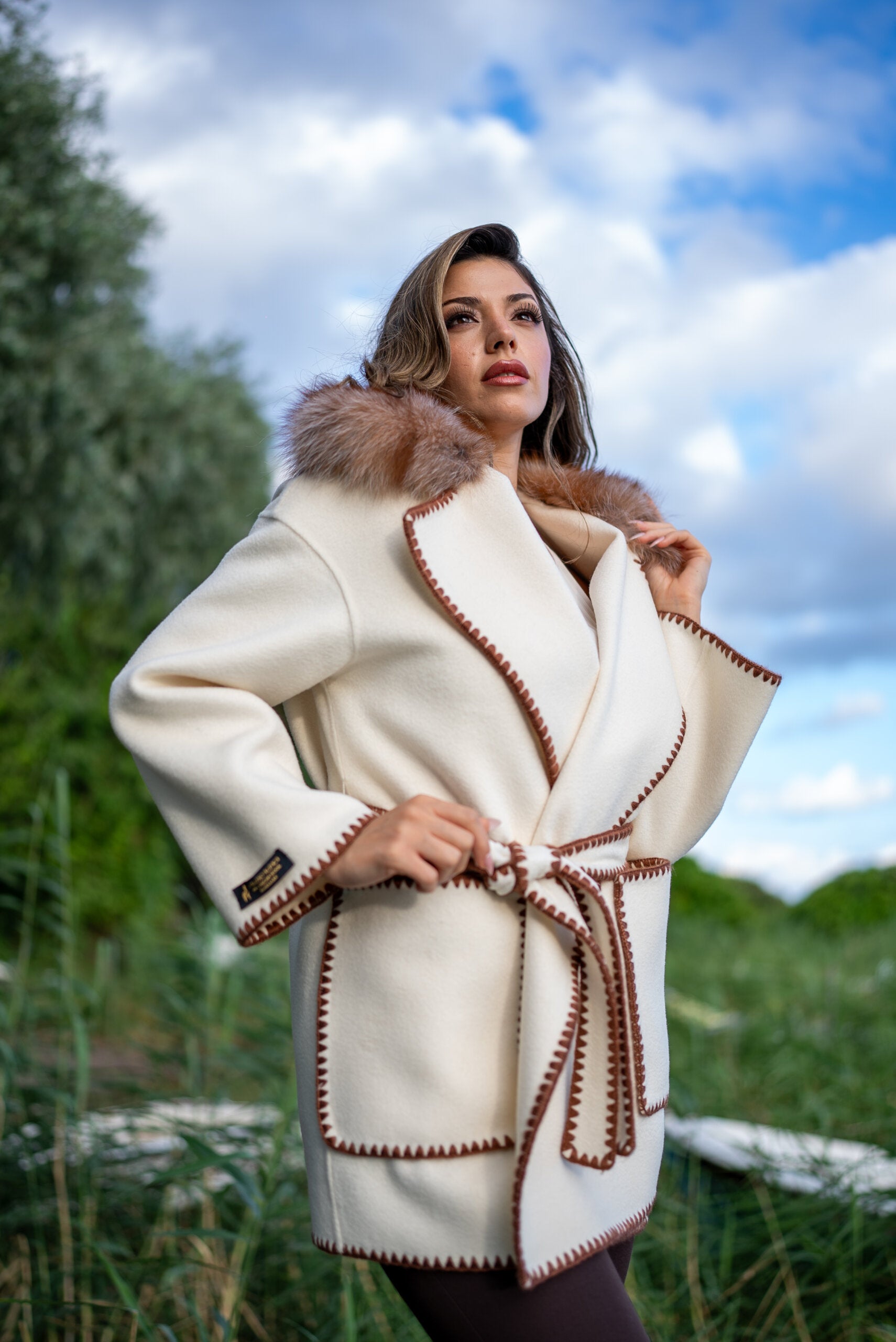 Alpaca Wool Fabric Jacket with Frost Fox Fur and Special Embroidery -9467-