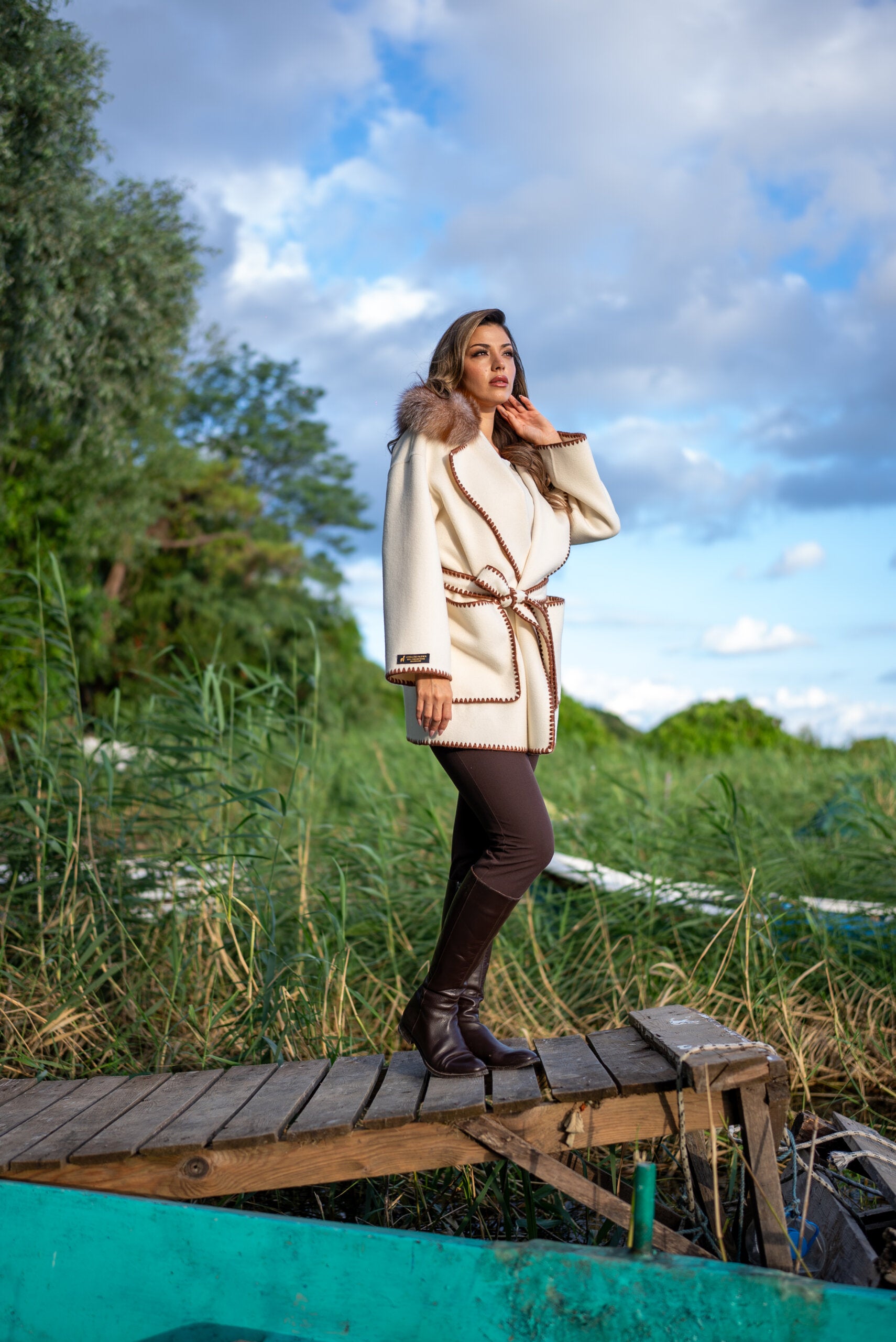 Alpaca Wool Fabric Jacket with Frost Fox Fur and Special Embroidery -9467-