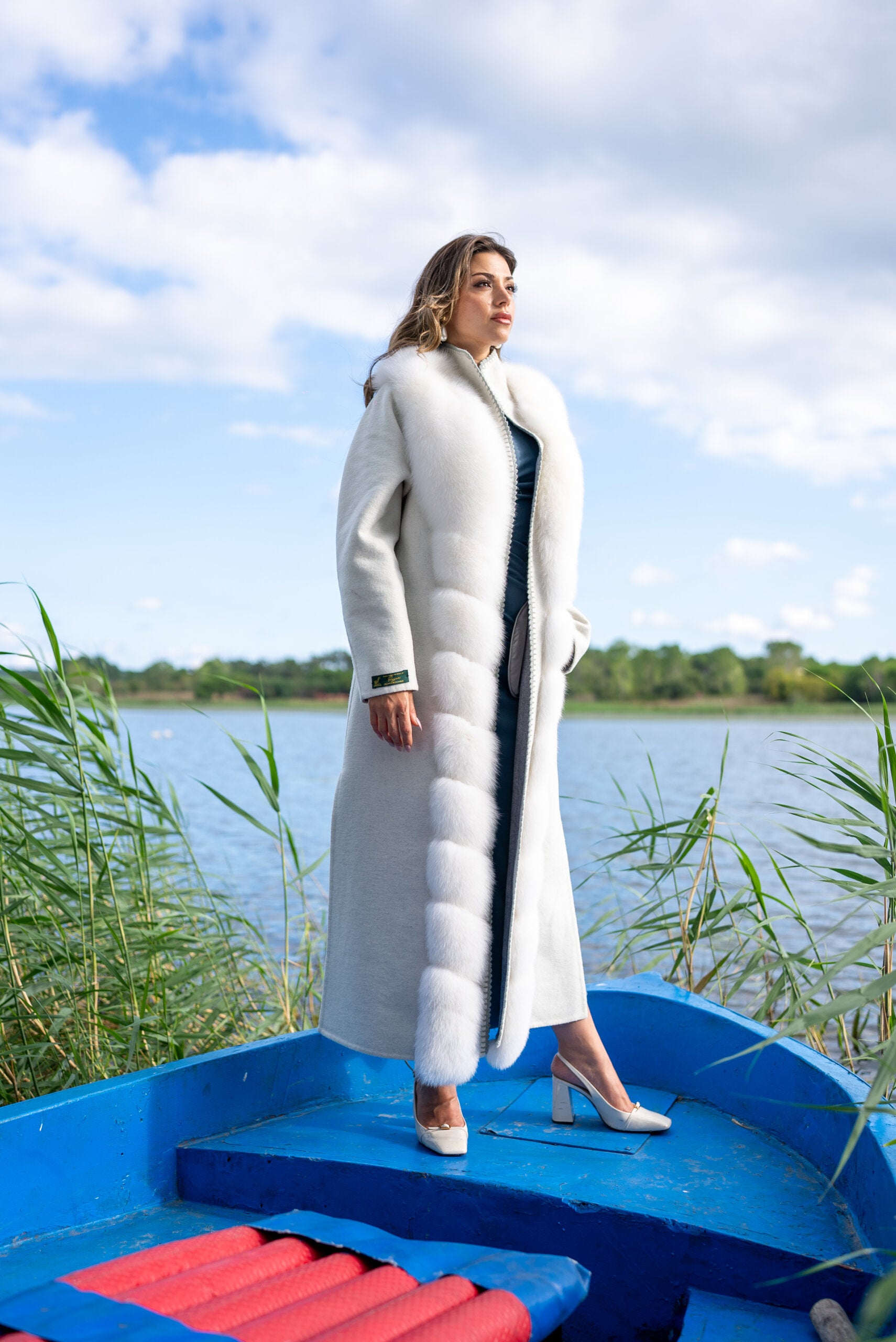 Women’s Coat Made from Alpaca Wool with Full Fox Fur Front and Special Embroidery -9483-