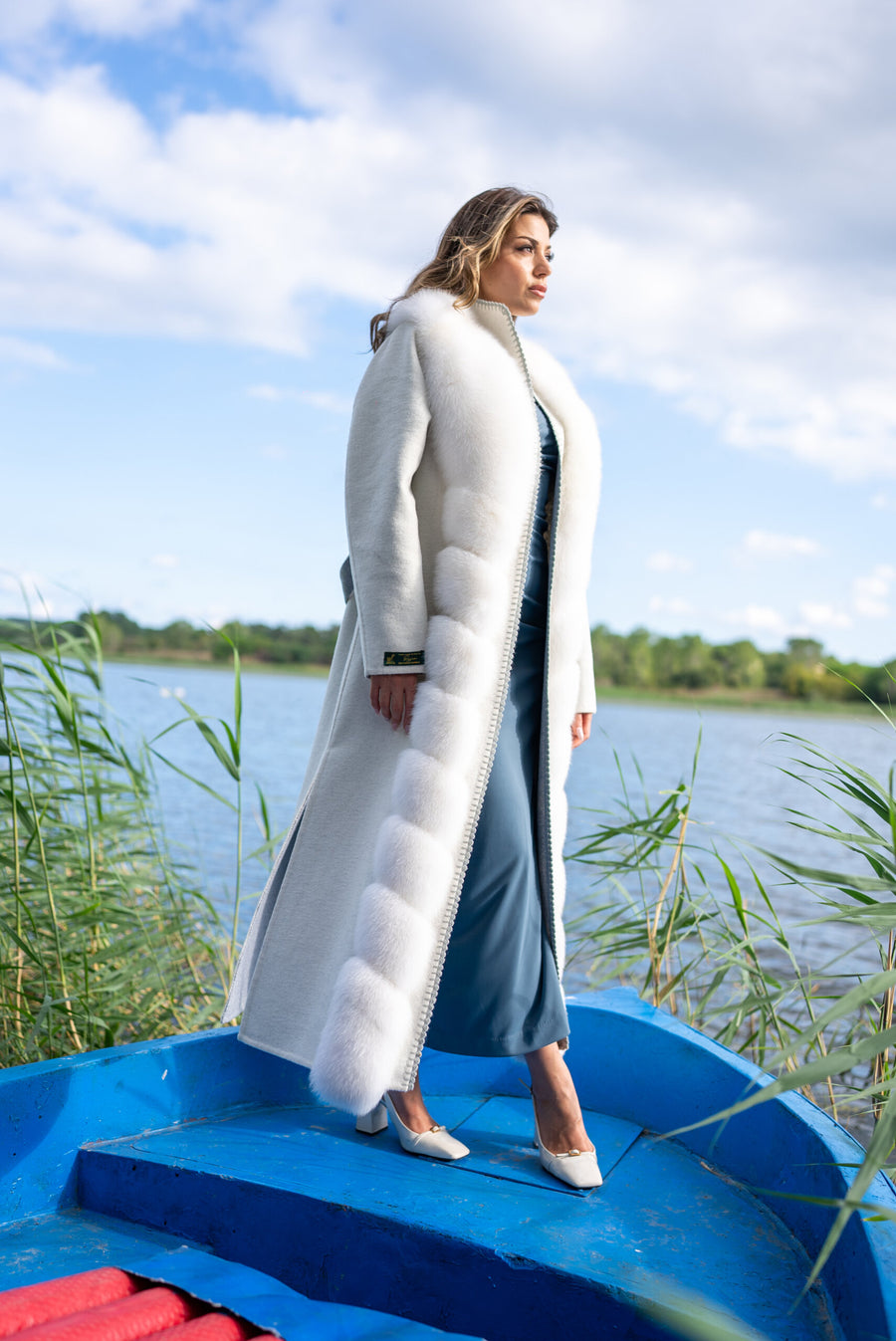 Women’s Coat Made from Alpaca Wool with Full Fox Fur Front and Special Embroidery -9483-