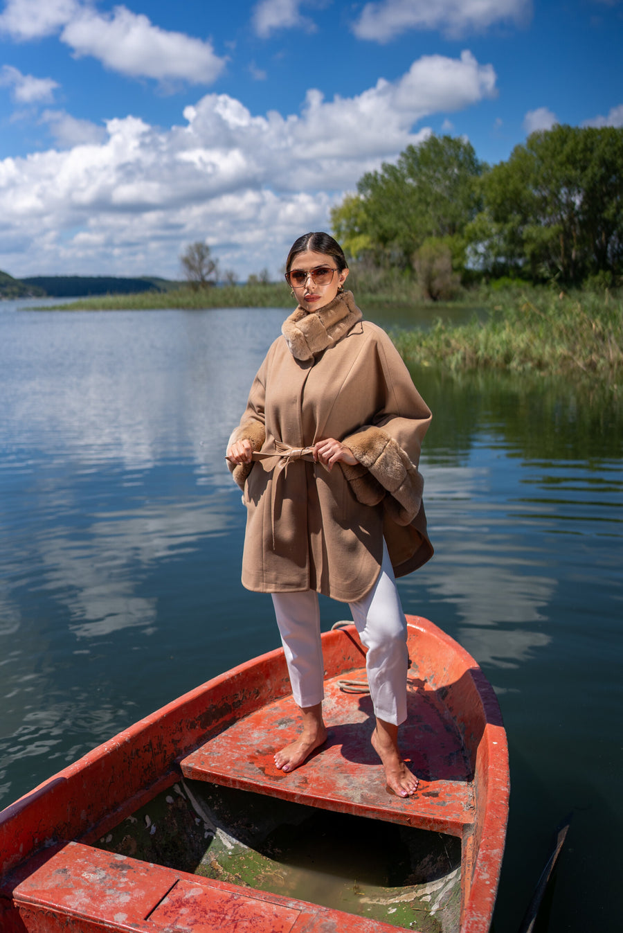 Elegant Cashmere Cape with Rabbit Fur Collar &amp; Cuffs -1337-