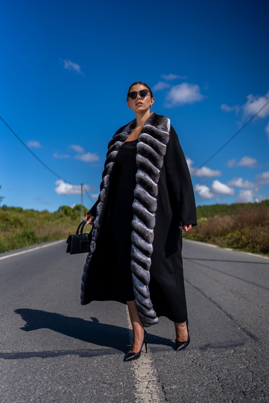Elegant Design with Alpaca Lama Wool and Full Chinchilla Fur Front -9423-