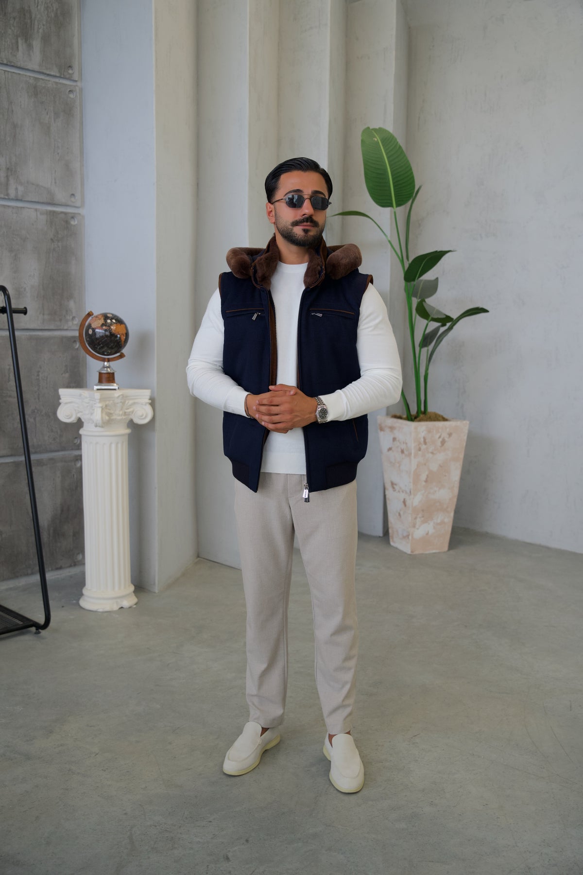 Men's Cashmere Vest with Removable Hood