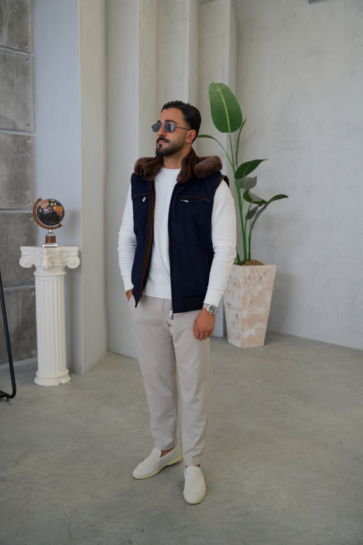 Men's Cashmere Vest with Removable Hood
