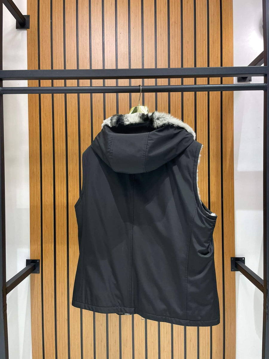 Men’s Hooded Waterproof Vest with Fur Lining M-283