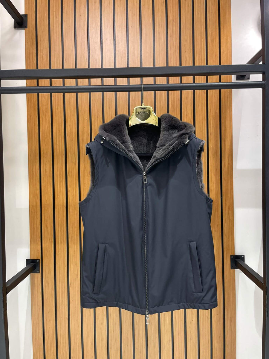 Men’s Hooded Waterproof Vest with Fur Lining M-283