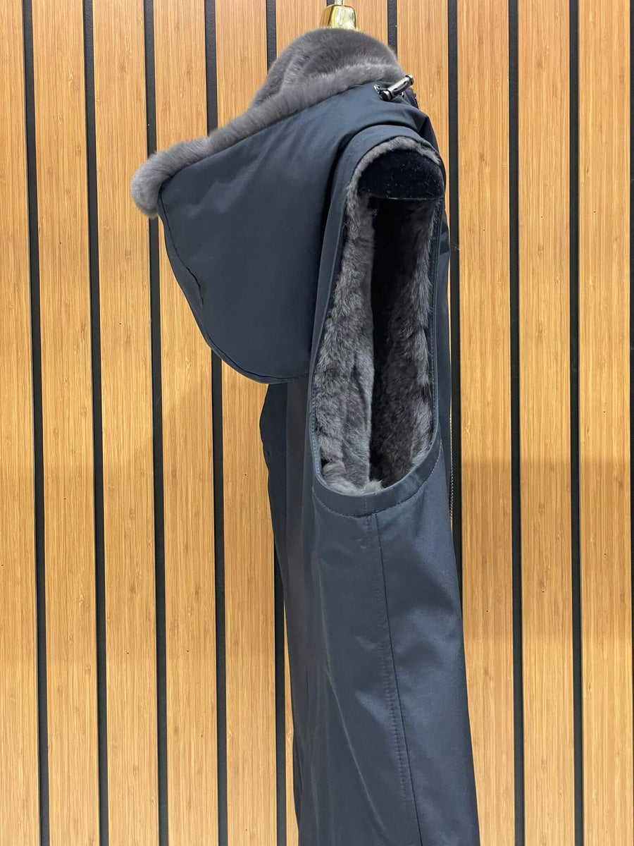 Men’s Hooded Waterproof Vest with Fur Lining M-283