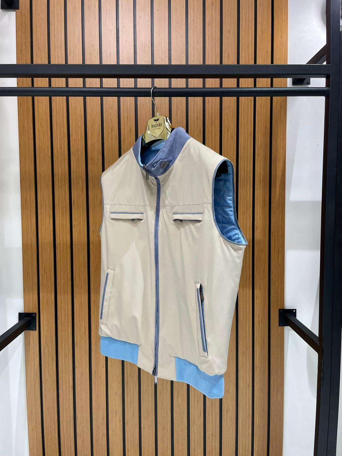 Elegant Men’s Vest with Waterproof Fabric and Knit Sleeves FN-3
