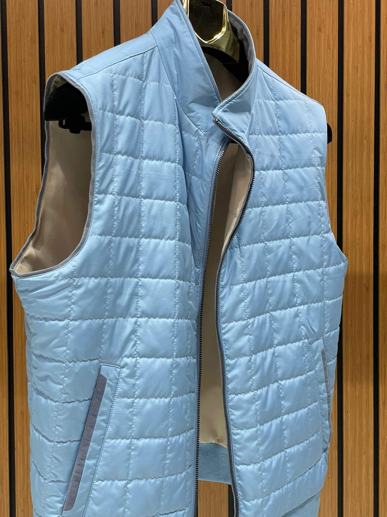 Elegant Men’s Vest with Waterproof Fabric and Knit Sleeves FN-3