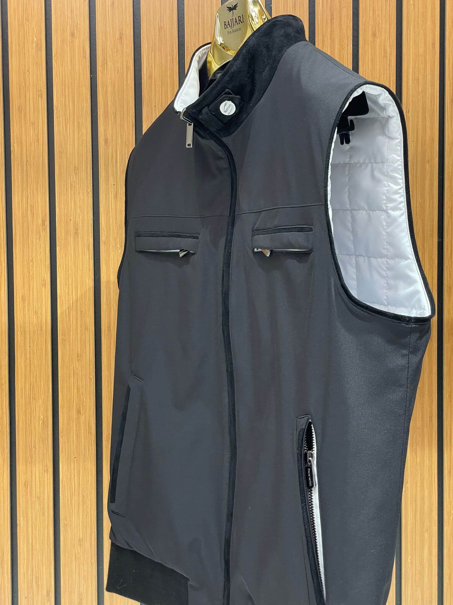 Elegant Men’s Vest with Waterproof Fabric and Knit Sleeves FN-3
