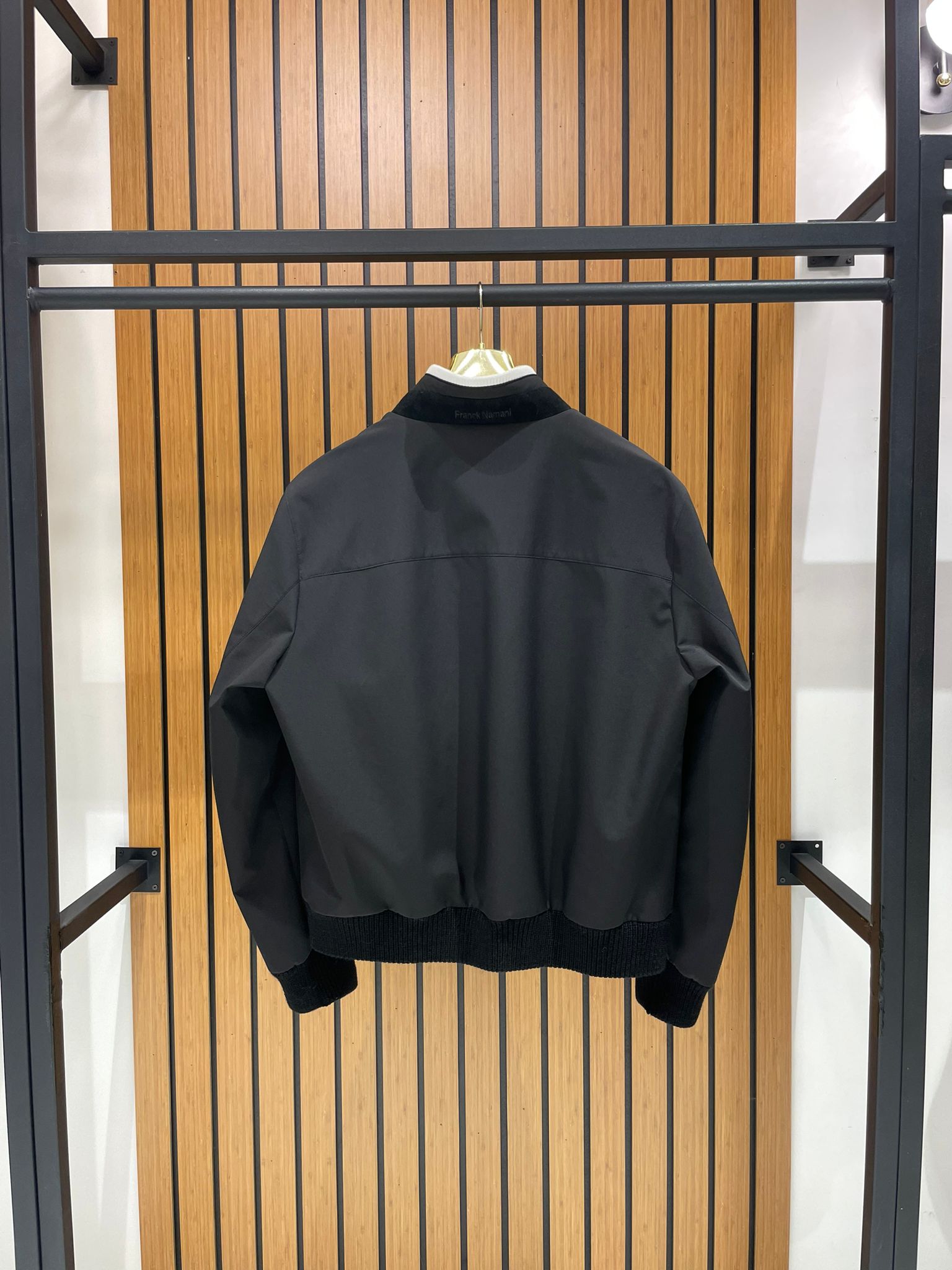 Elegant Men’s Jacket with Waterproof Fabric and Knit Sleeves FN-1
