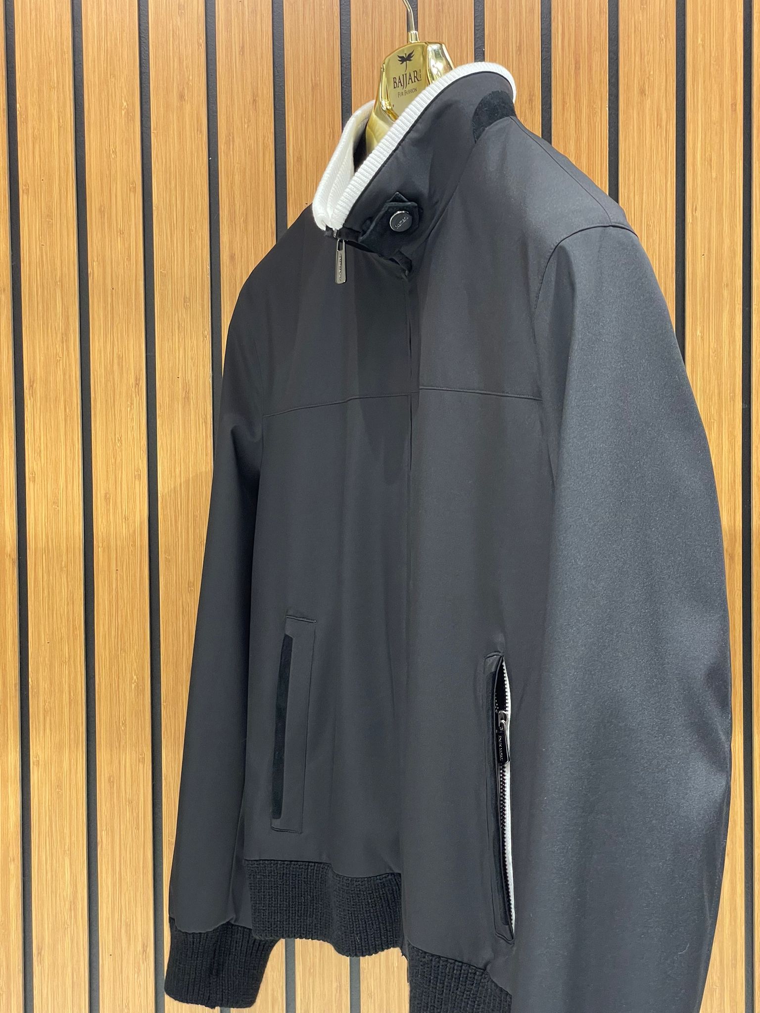 Elegant Men’s Jacket with Waterproof Fabric and Knit Sleeves FN-1