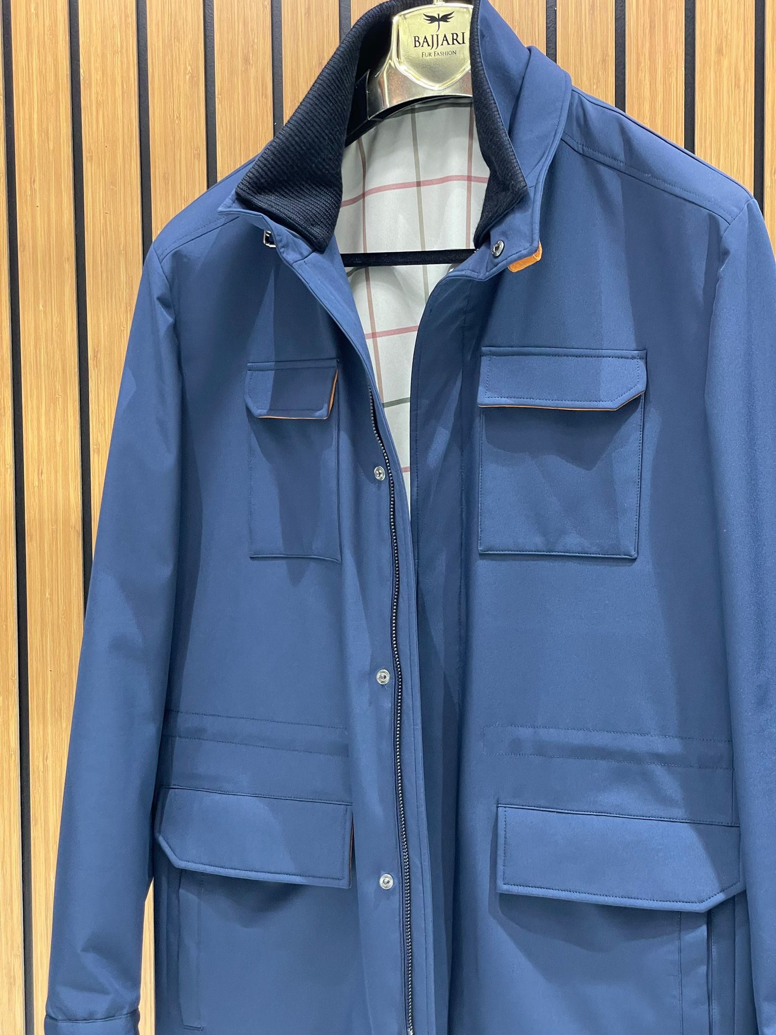 Stylish Men’s Jacket with Waterproof Fabric and Suede Details M-1009