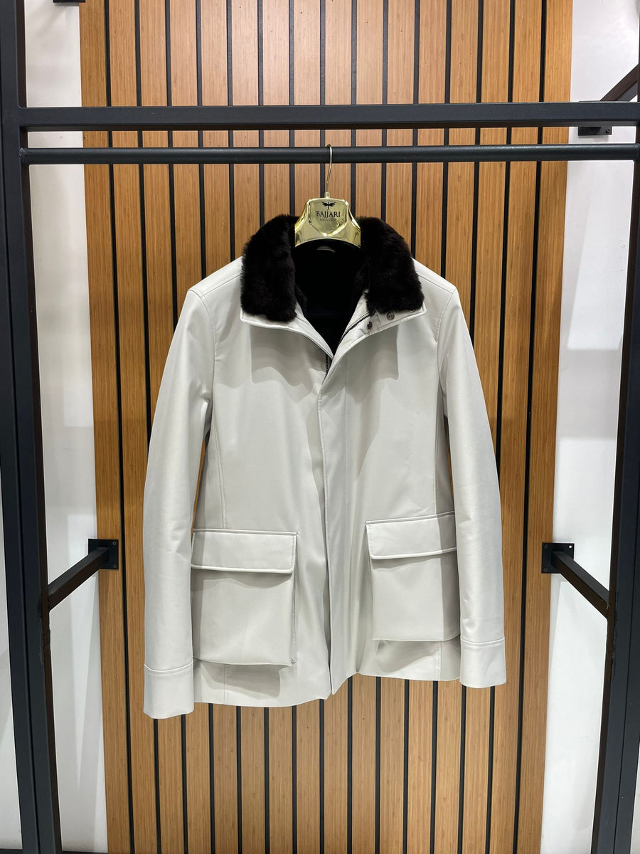 Men’s Jacket with Fur-Lined Interior, Detachable Collar, and Waterproof Fabric M-903