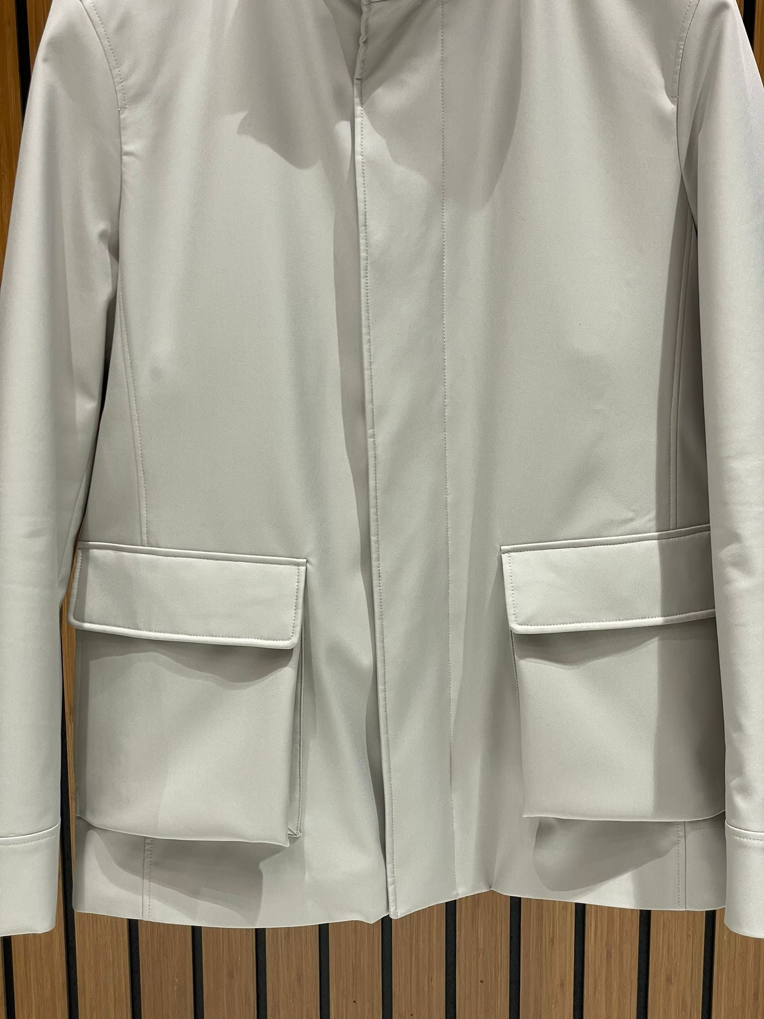 Men’s Jacket with Fur-Lined Interior, Detachable Collar, and Waterproof Fabric M-903