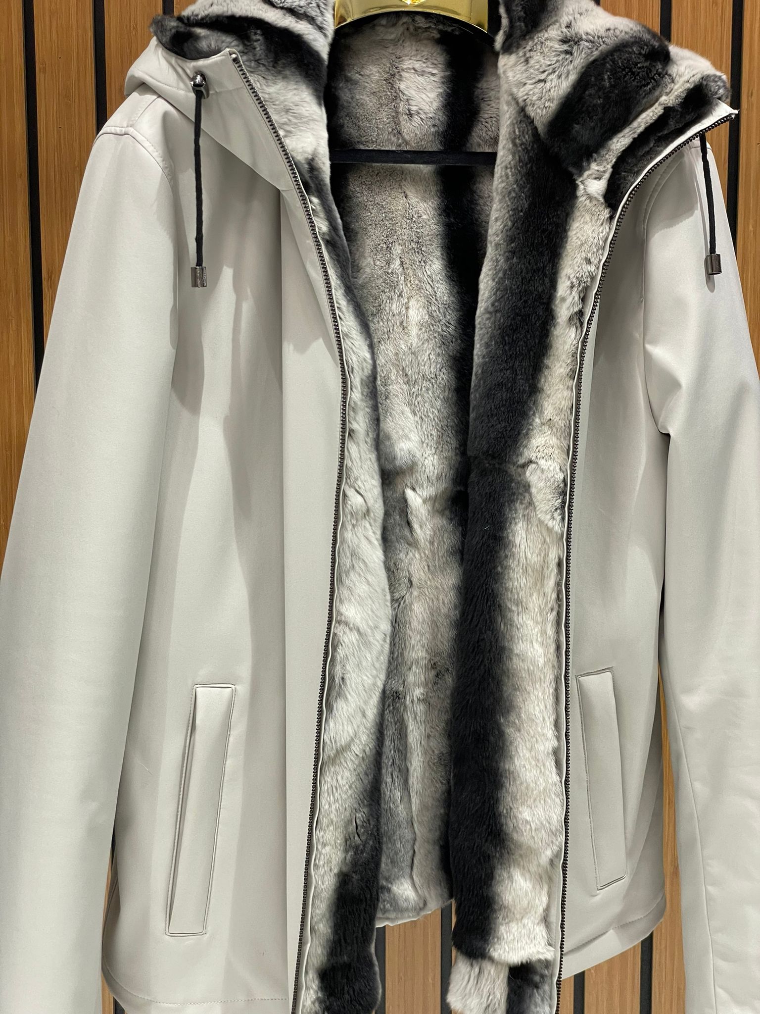 Men’s Jacket with Fur-Lined Interior, Fur-Lined Hood, and Waterproof Fabric M-284