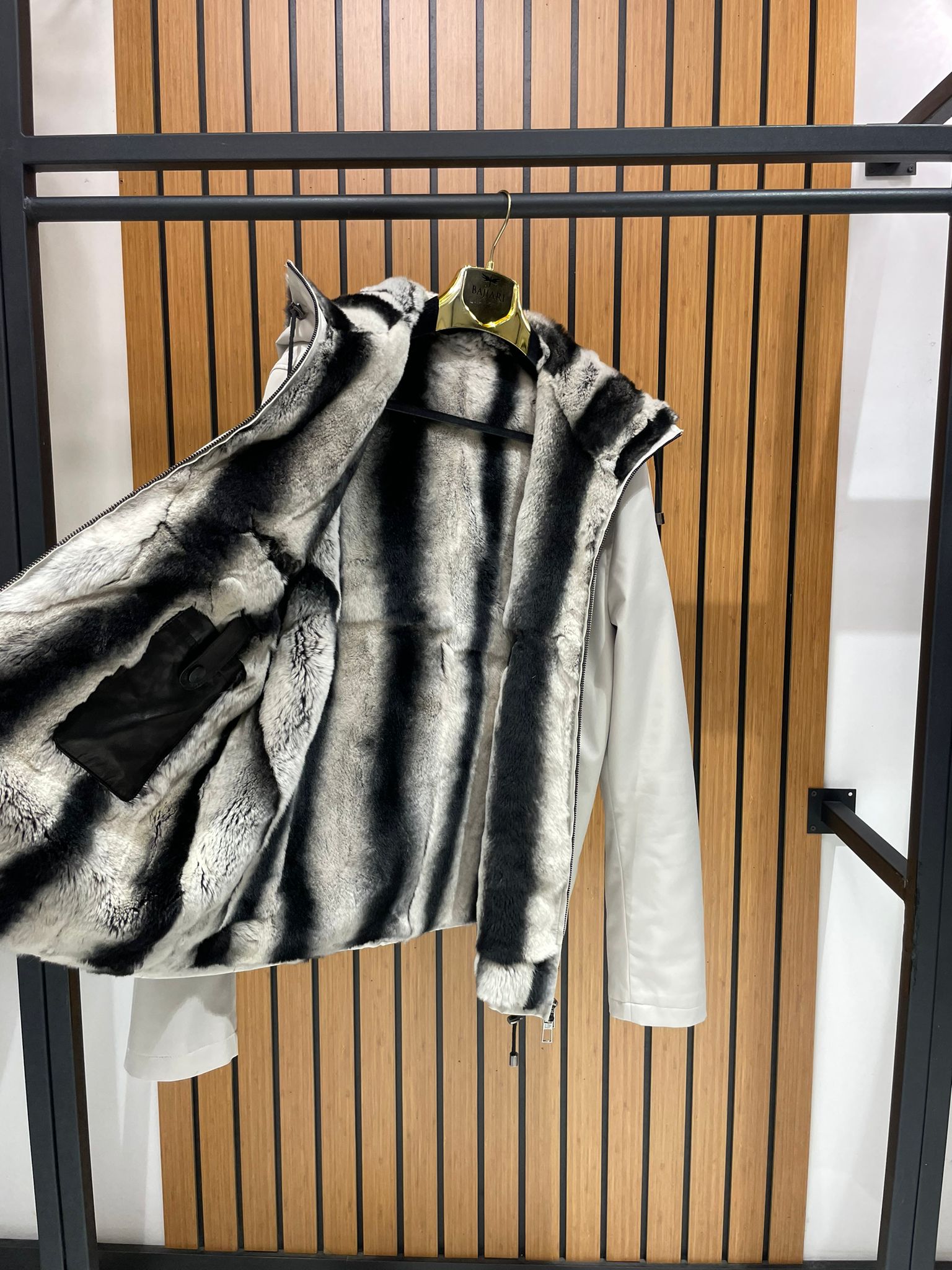 Men’s Jacket with Fur-Lined Interior, Fur-Lined Hood, and Waterproof Fabric M-284