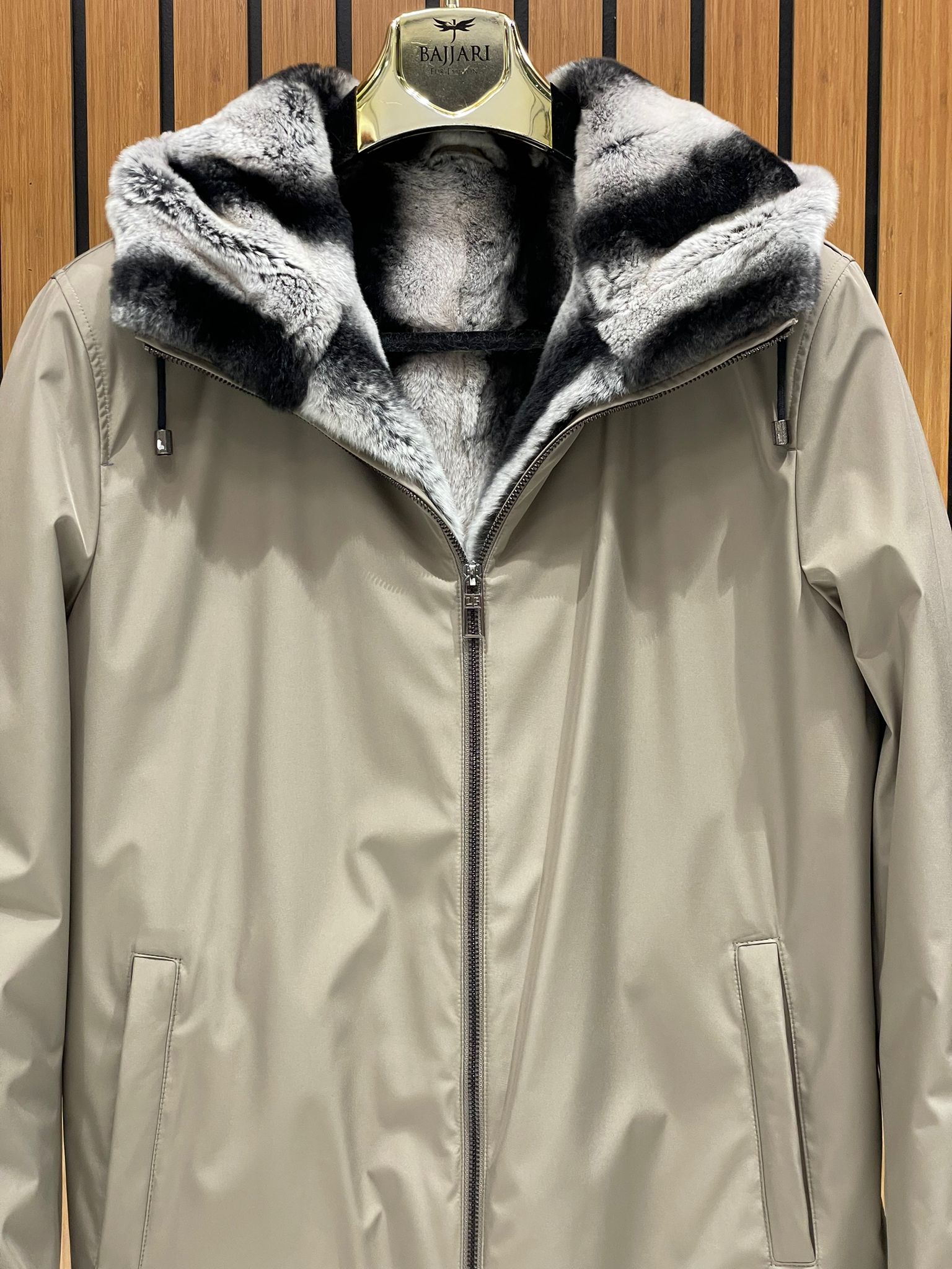 Men’s Jacket with Fur-Lined Interior, Fur-Lined Hood, and Waterproof Fabric M-284