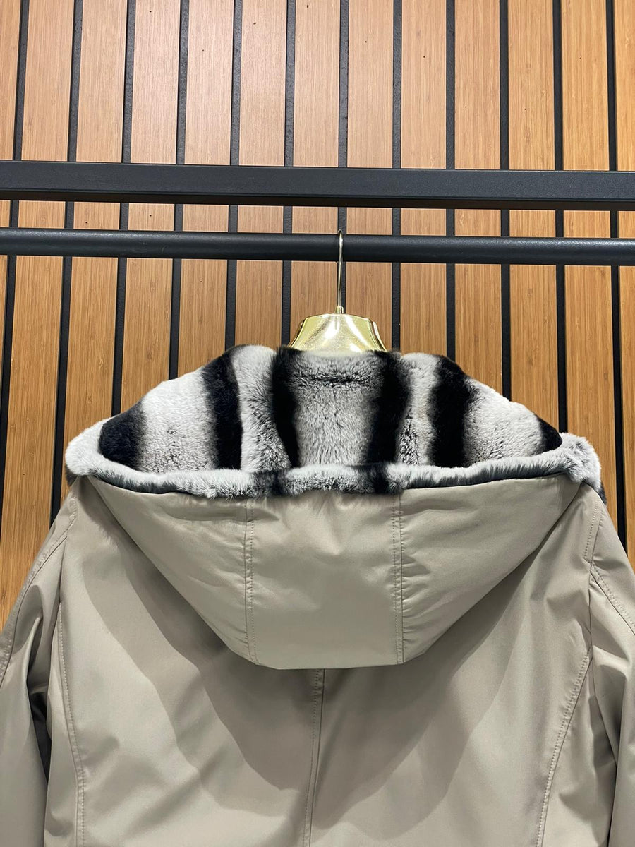 Men’s Jacket with Fur-Lined Interior, Fur-Lined Hood, and Waterproof Fabric M-284