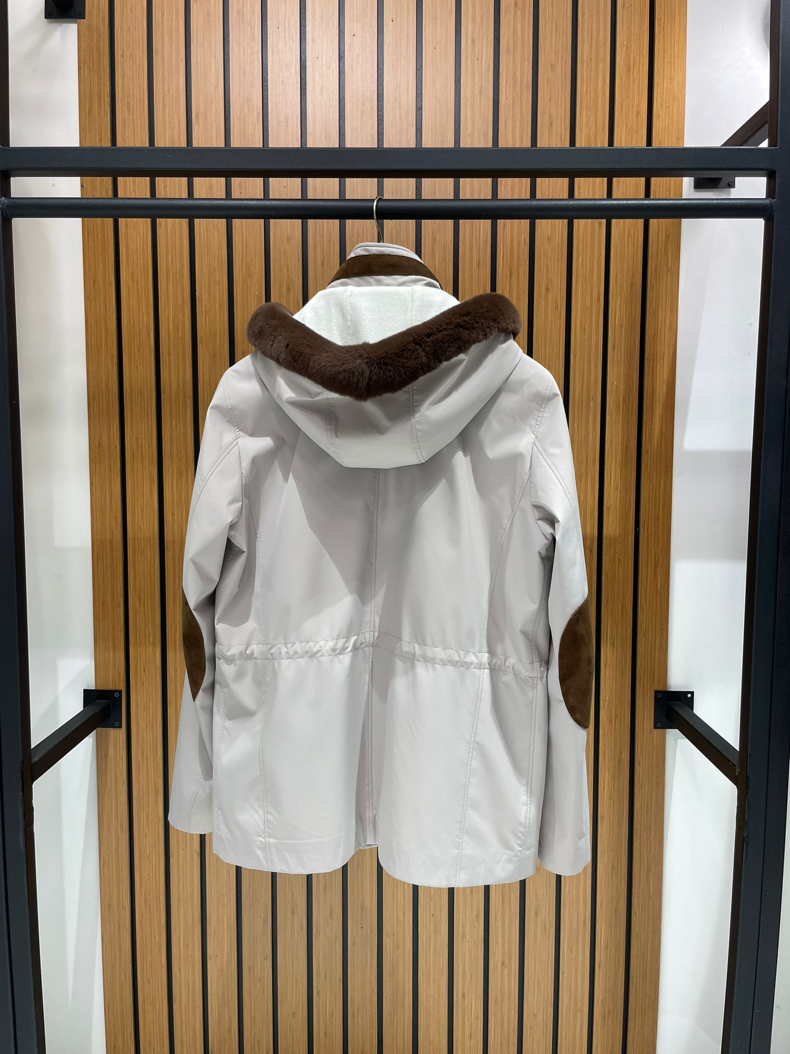 Men’s Jacket with Detachable Rabbit Fur Hood and Suede Details M-900