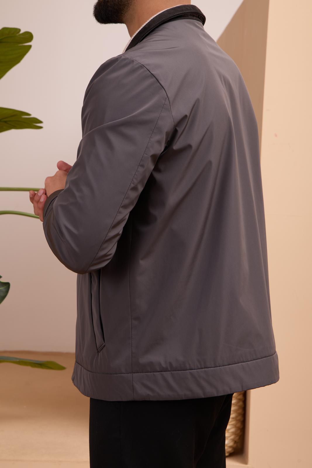 Men's Waterproof Jacket with Knit Collar and Waterproof Fabric
