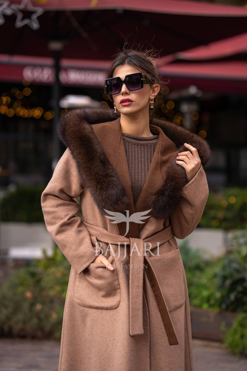 9022 Alpaca Fox