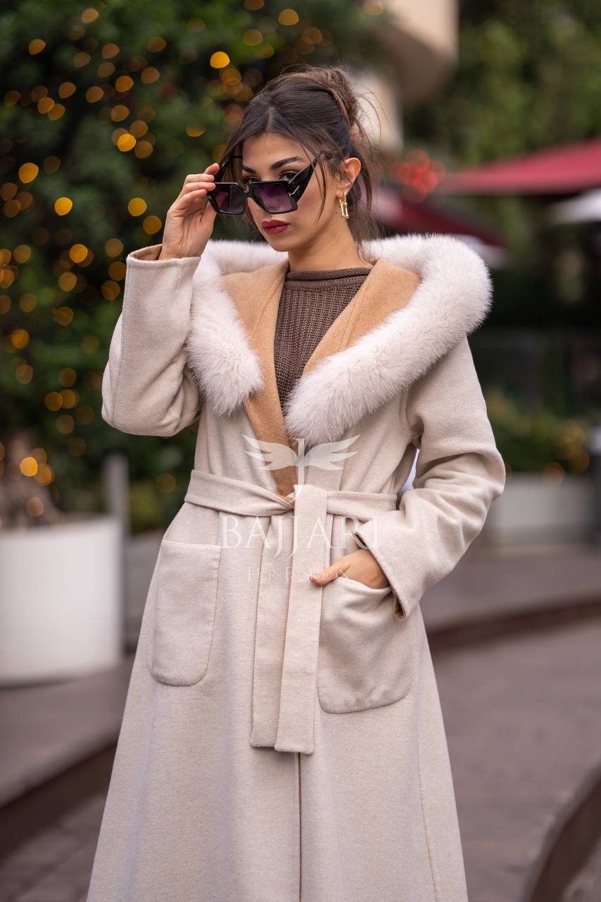 9022 Alpaca Fox