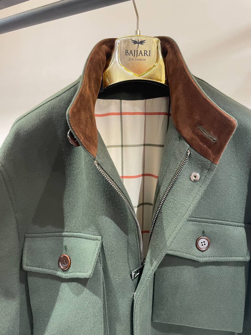 Cashmere Jacket – Featuring Four Front Pockets and Inner Elastic Waistband