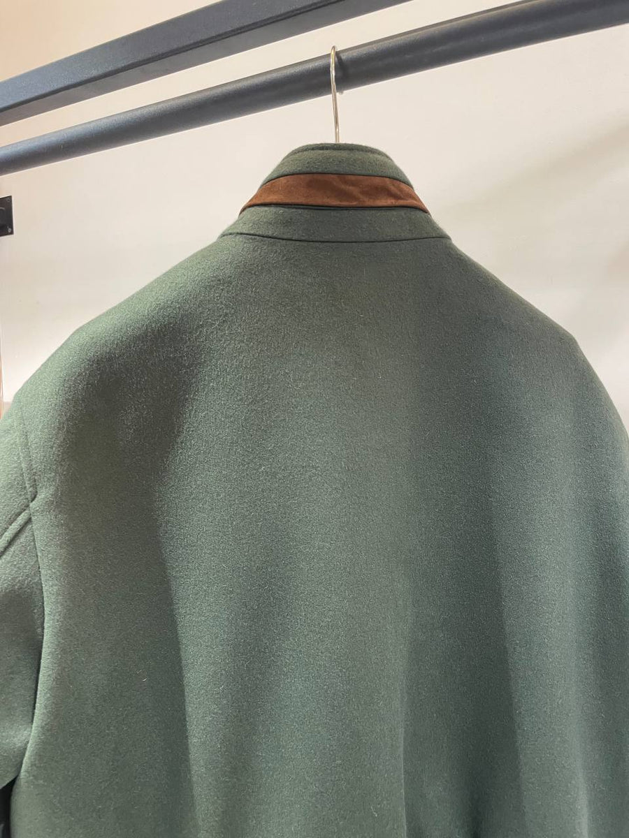 Cashmere Jacket – Featuring Four Front Pockets and Inner Elastic Waistband