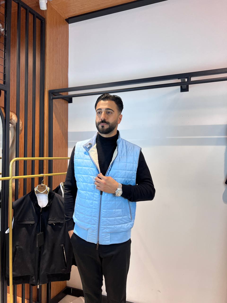 Elegant Men’s Vest with Waterproof Fabric and Knit Sleeves FN-3