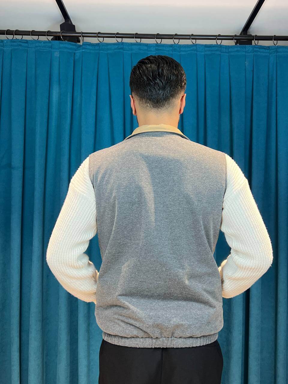 Reversible Waterproof Men’s Vest: Style and Function Combined -M938-