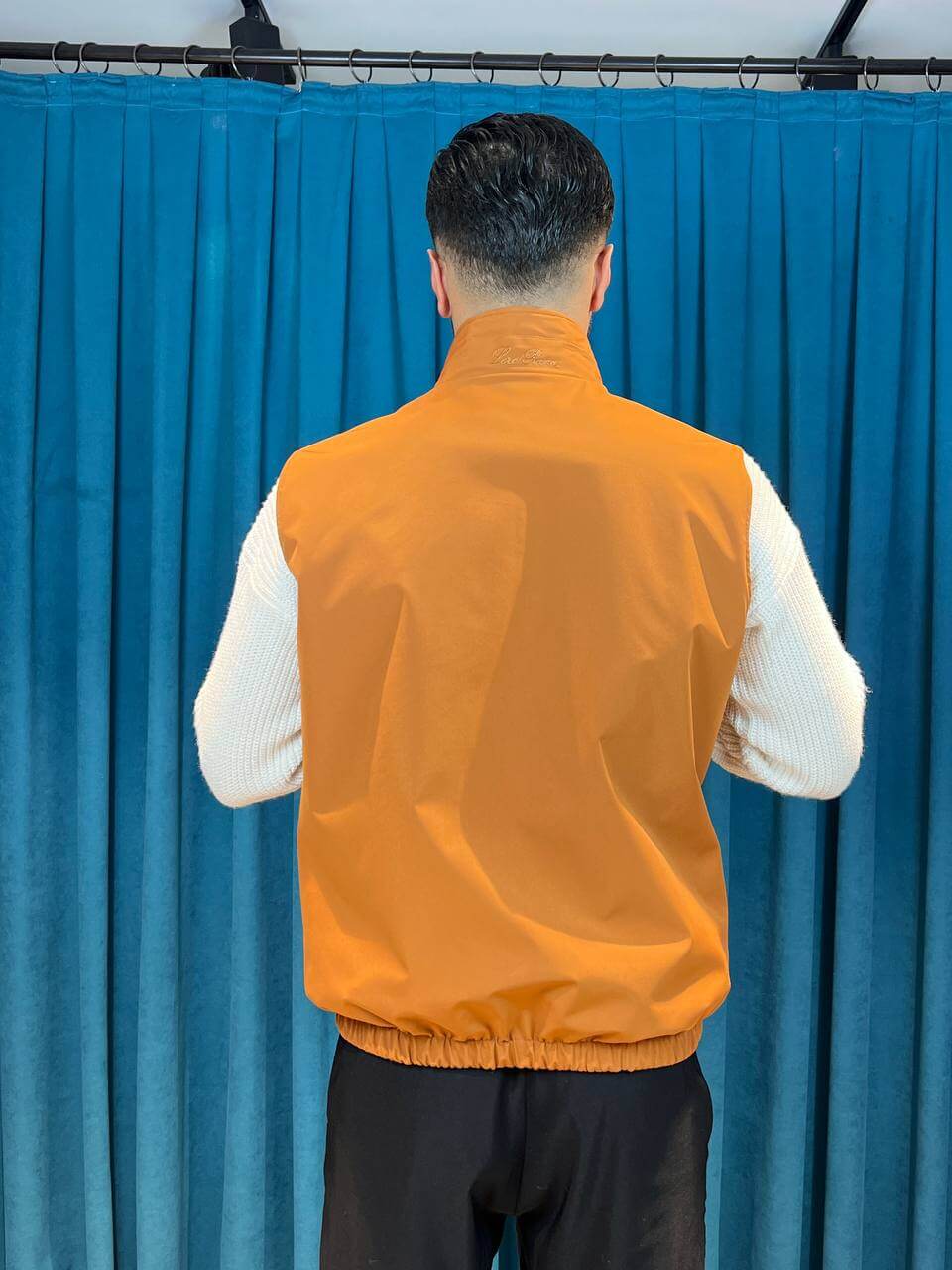 Reversible Waterproof Men’s Vest: Style and Function Combined -M938-