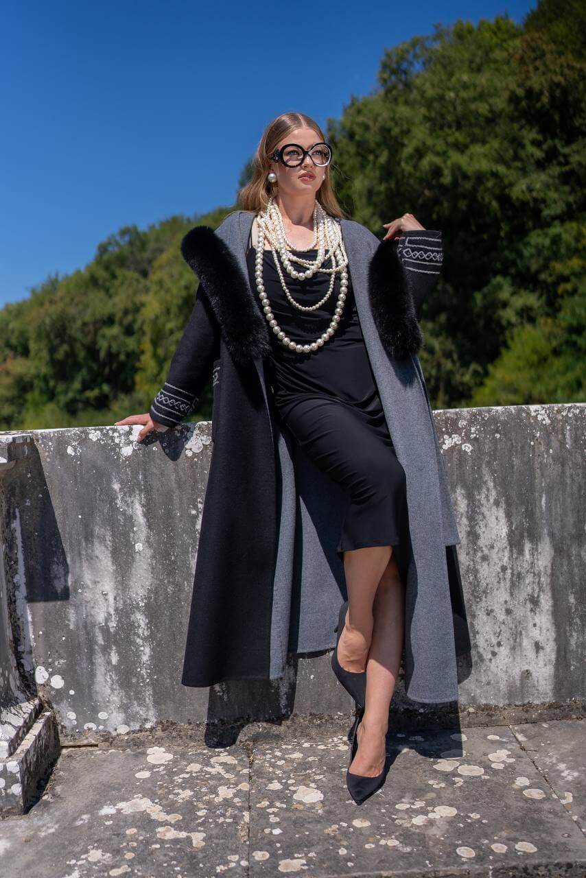 Luxury Alpaca Wool Abaya with Fox Fur
