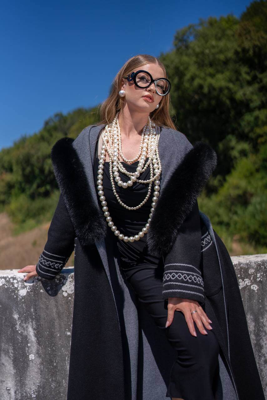Luxury Alpaca Wool Abaya with Fox Fur