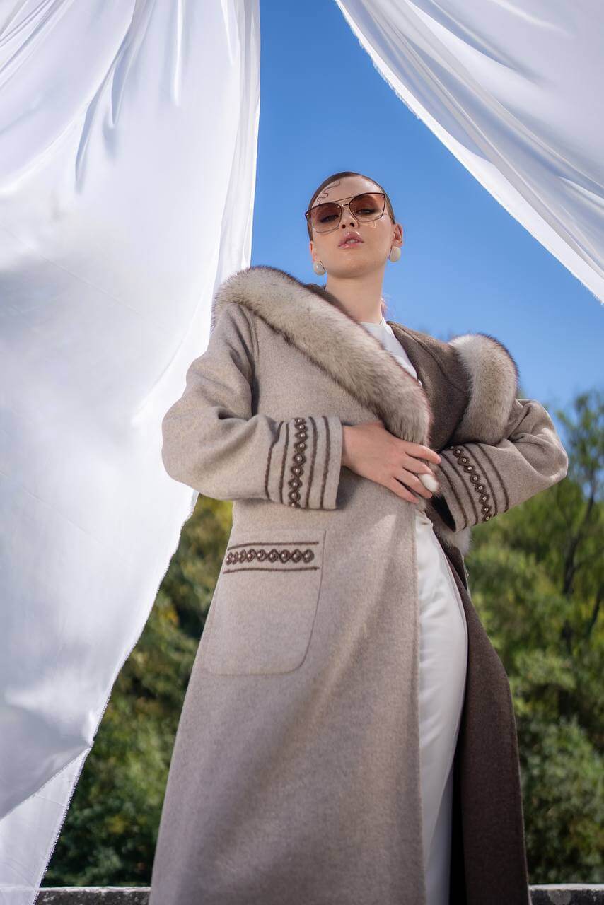 Luxury Alpaca Wool Abaya with Fox Fur