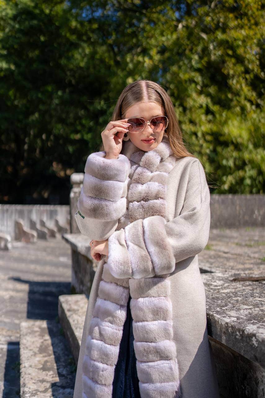 The New Name of Winter Elegance: Fur-Trimmed Alpaca Abaya-9486-