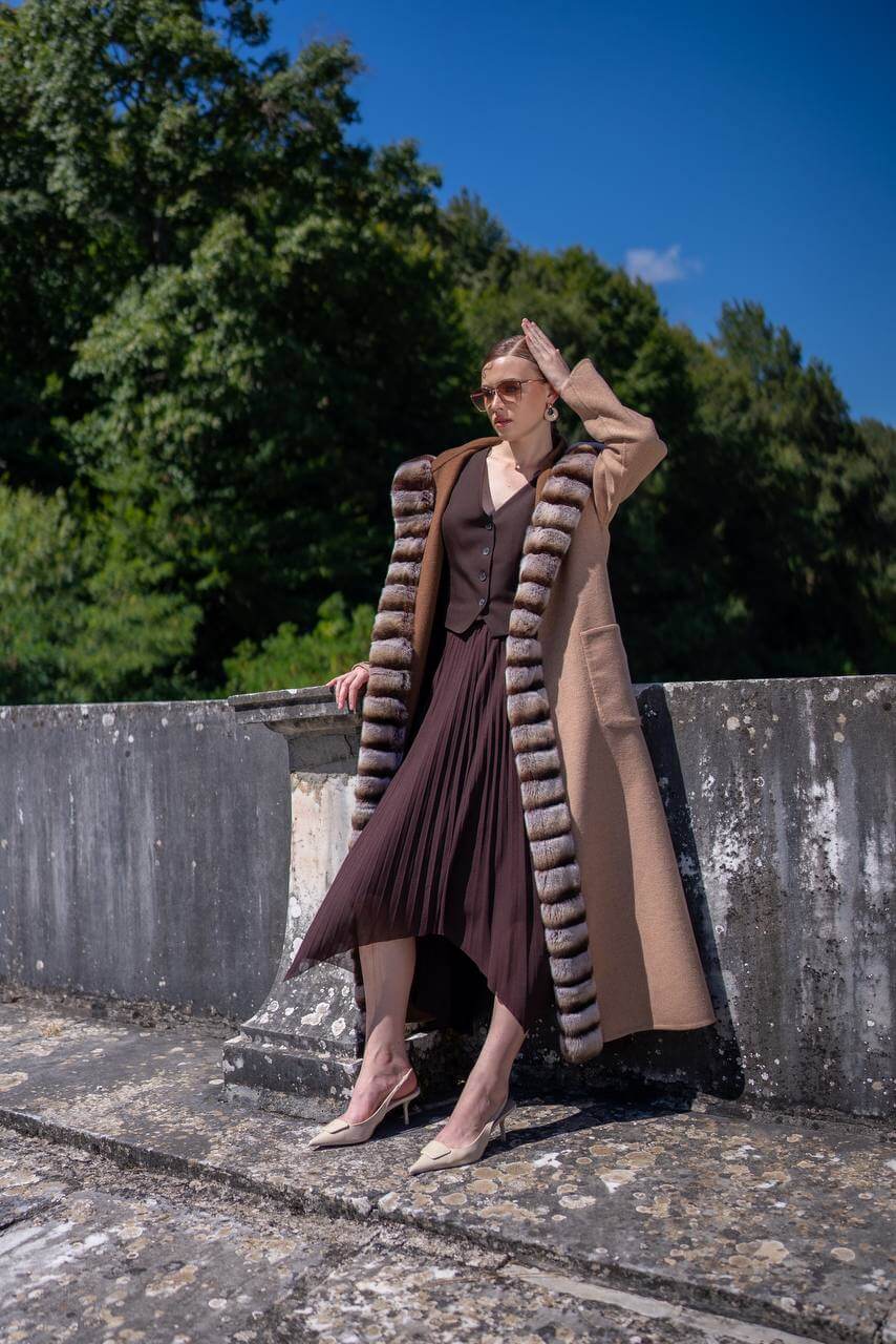 Reversible Hooded Abaya with Alpaca Wool and Rabbit Fur-9487-