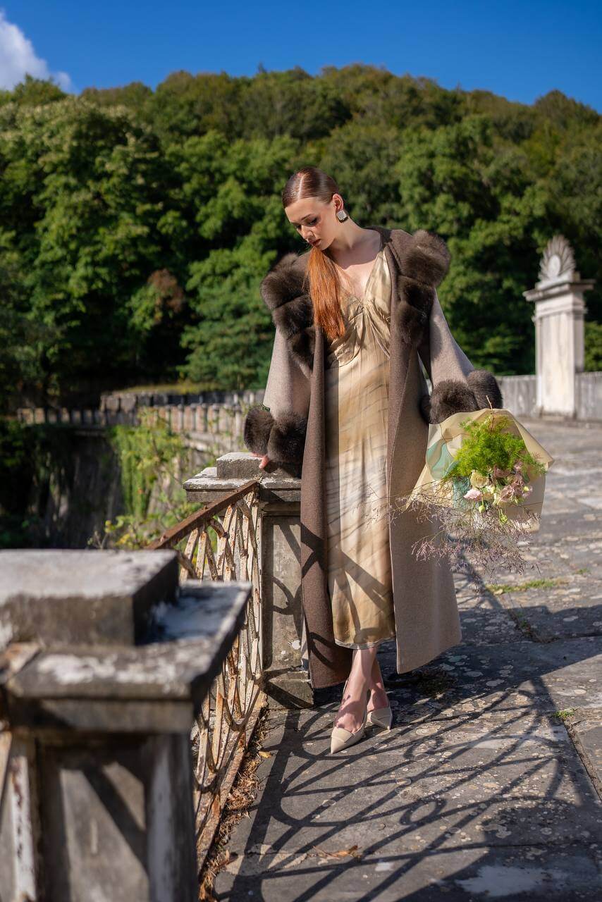 Luxurious Abaya with Alpaca Wool and Fox Fur Details-9021-