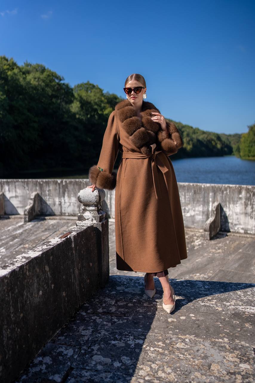 Emblem of Elegance Long Coat with Alpaca Wool and Fox Fur Details-9021-