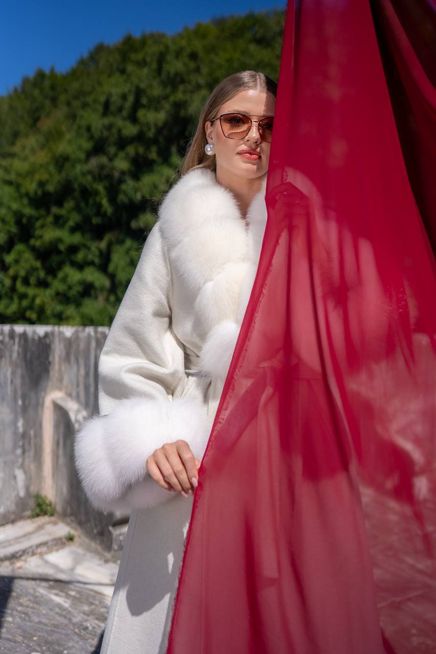 Emblem of Elegance Long Coat with Alpaca Wool and Fox Fur Details-9021-