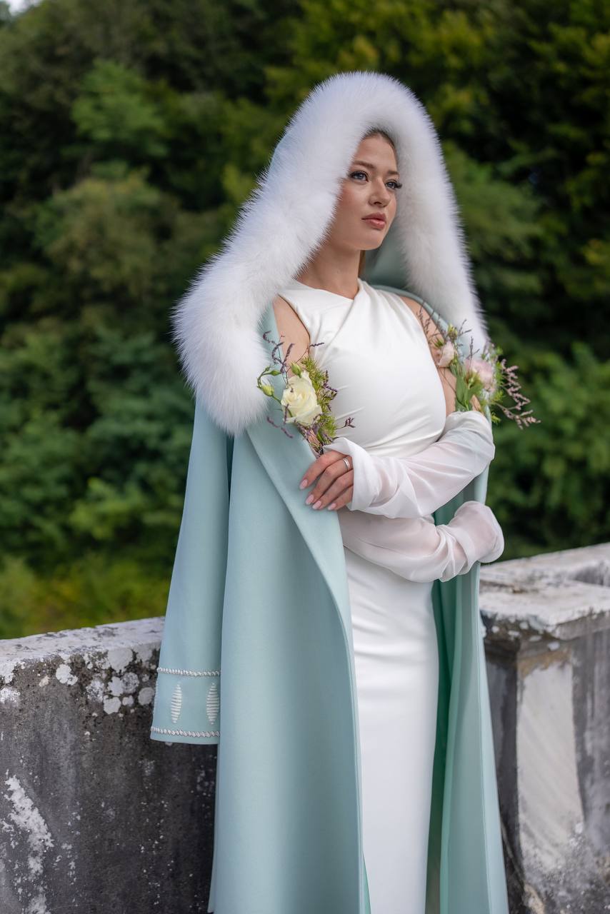 Cashmere Fabric Women’s Coat with Fox Fur Trim-9022-