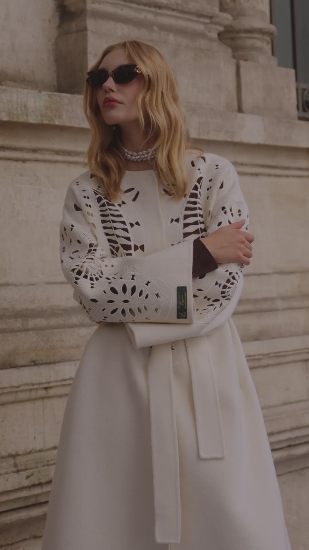 WHITE EMBROIDERED ALPACA COAT -9687