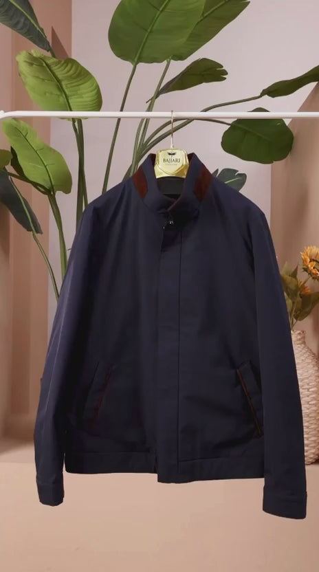 Men's Waterproof Jacket with Knit Collar and Waterproof Fabric