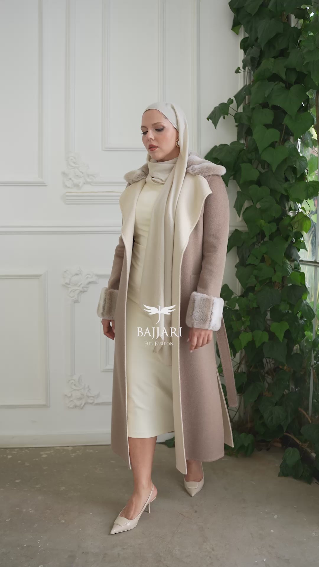 Zibellino Alpaca Fabric | Rabbit Rex Fur Collar and Sleeves & Cuff Detail | Slit Skirt Cut -1090
