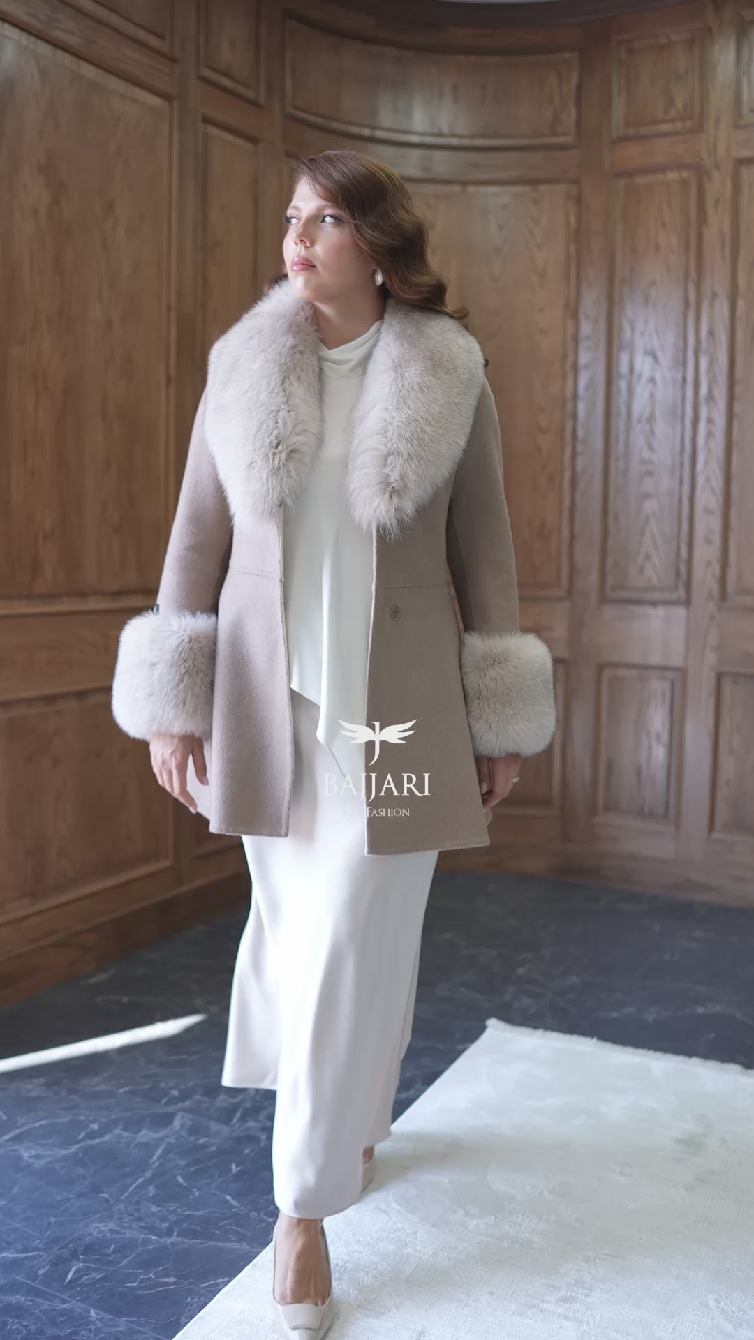 Alpaca Wool Fabric | Fox Fur Collar & Cuff Detail | Flared Cut -3895-