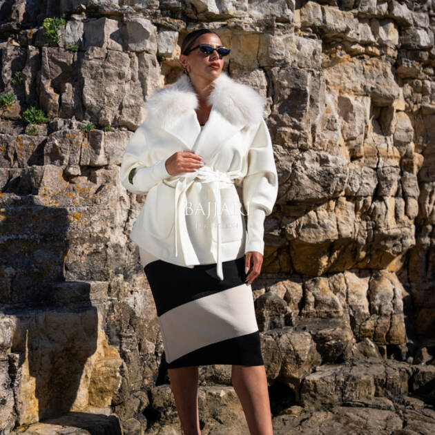 Women’s Coat with Cashmere Fabric, Fox Fur Collar, and Knitted Sleeves -1319-