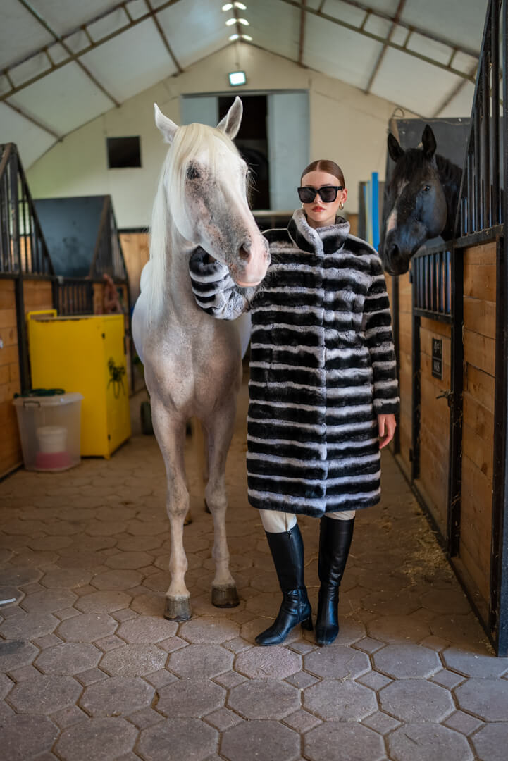 Women’s Rabbit Fur Jacket with Baby Collar and Striped Design – Adjustable Length for Versatile Style!