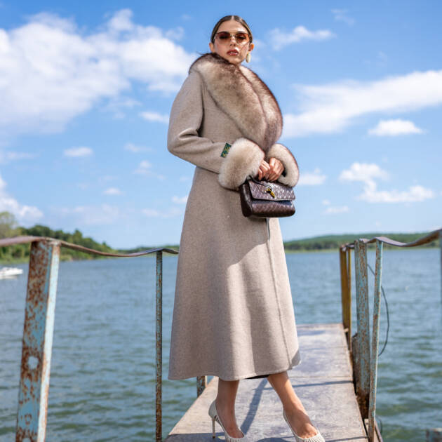 Alpaca Wool Fabric Jacket with Fox Fur Accents -3895 F-